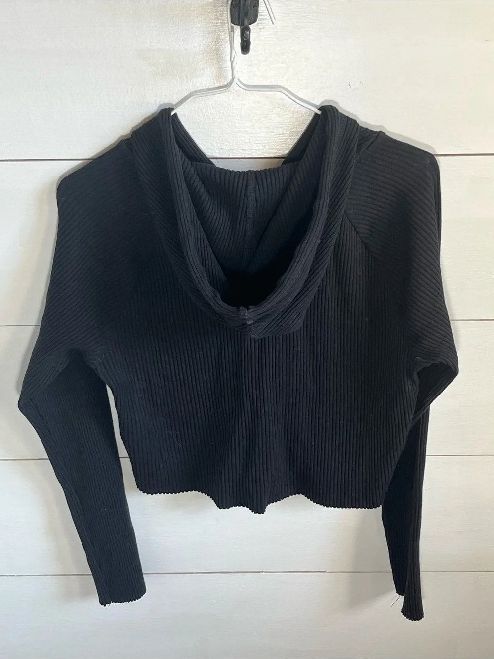 H&M Black Ribbed Cropped Half-Zip Hoodie - Picture 3 of 3